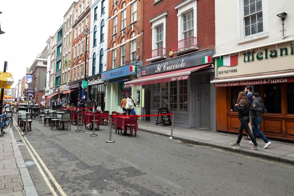 Lovely 2 Bed Flat In Soho! Londra Dış mekan fotoğraf